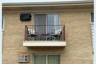 5725 Holmes Avenue #15, Clarendon Hills, IL 60514 - Photo 23