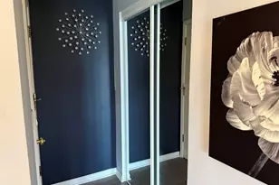 5725 Holmes Ave, Clarendon Hills, IL 60514 - Photo 3