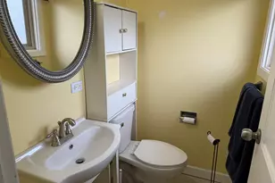 5725 Holmes Ave, Clarendon Hills, IL 60514 - Photo 15