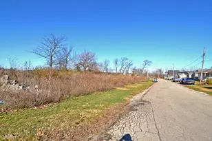 201 311 & Lot's 3-10 24th Ave, Ottawa, IL 61350 - Photo 13