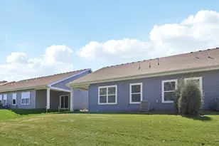 1128 Bluebell Ln, Bartlett, IL 60103 - Photo 31