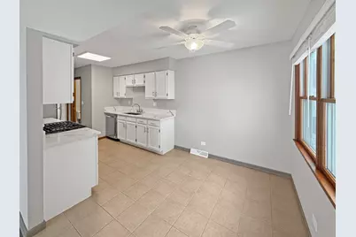 [Address not provided], Batavia, IL 60510 - Photo 5