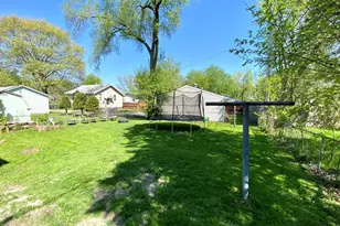 1124 W Cushing St, Decatur, IL 62526 - Photo 29