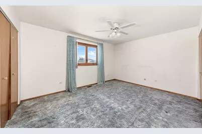 5841 W 75th Place, Burbank, IL 60459 - Photo 15