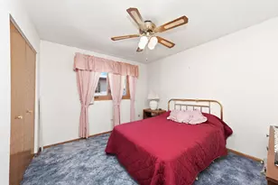 5841 W 75th Pl, Burbank, IL 60459 - Photo 17