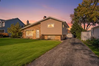 251 W Armitage Avenue, Elmhurst, IL 60126 - Photo 1