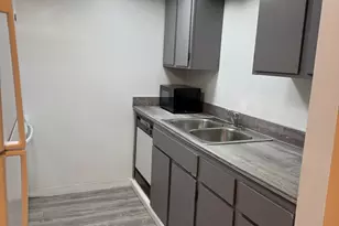 138 E Bailey Rd, Naperville, IL 60565 - Photo 9