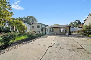 461 Rockhurst Rd, Bolingbrook, IL 60440 - Photo 19