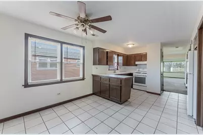 7560 Banks Street #2, Justice, IL 60458 - Photo 11