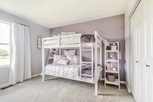 1646 Patterson Ave, North Aurora, IL 60542 - Photo 33