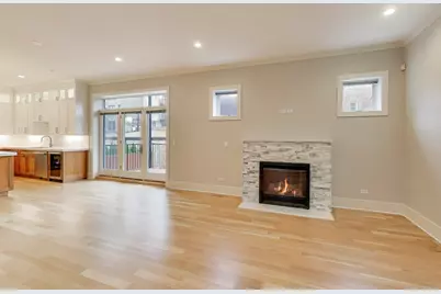 4135 N Kenmore Avenue #1E, Chicago, IL 60613 - Photo 5