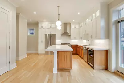 4135 N Kenmore Avenue #1E, Chicago, IL 60613 - Photo 7