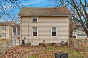 711 Park Pl, Sterling, IL 61081 - Photo 13