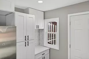 9100 S Wallace St, Chicago, IL 60620 - Photo 13