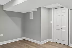 9100 S Wallace St, Chicago, IL 60620 - Photo 35