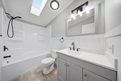 830 S 10th Street, Dekalb, IL 60115 - Photo 25