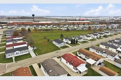 830 S 10th Street, Dekalb, IL 60115 - Photo 39