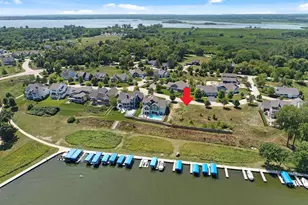 40609 N North Newport Dr, Antioch, IL 60002 - Photo 9