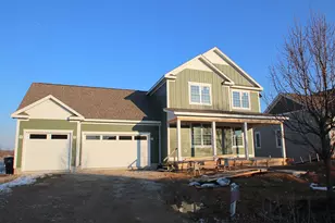 40609 N North Newport Dr, Antioch, IL 60002 - Photo 3