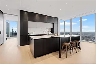 14 W Superior St, Chicago, IL 60654 - Photo 7