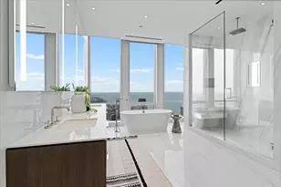 14 W Superior St, Chicago, IL 60654 - Photo 19