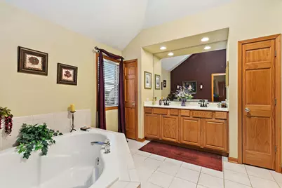 2 Margate Court, Lake in the Hills, IL 60156 - Photo 31