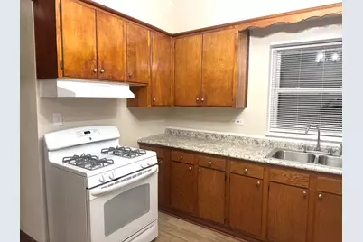 2158 N Hamlin Avenue #1R, Chicago, IL 60647 - Photo 9