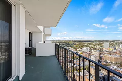 6033 N Sheridan Road #43H, Chicago, IL 60660 - Photo 5