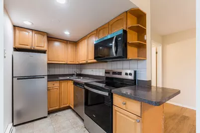 6151 W Thorndale Avenue #2B, Chicago, IL 60646 - Photo 5