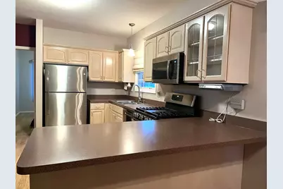 11022 Deblin Lane, Oak Lawn, IL 60453 - Photo 5