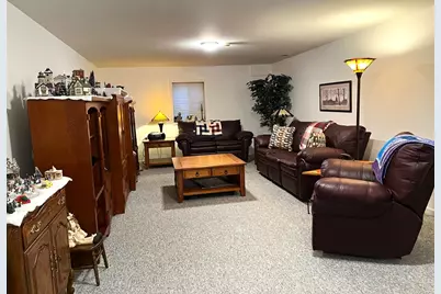 11022 Deblin Lane, Oak Lawn, IL 60453 - Photo 13