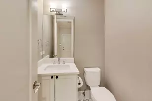 4135 N Kenmore Ave, Chicago, IL 60613 - Photo 9