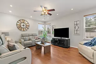 502 Vernon Dr, Oswego, IL 60543 - Photo 11