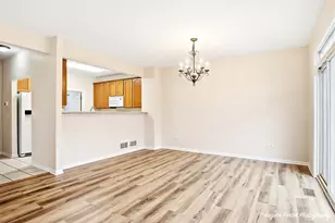 304 Whitaker Trail, McHenry, IL 60050 - Photo 7