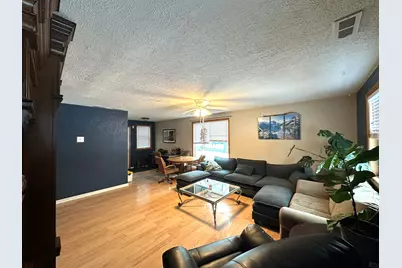 602 Sangamon Road, Marquette Heights, IL 61554 - Photo 3