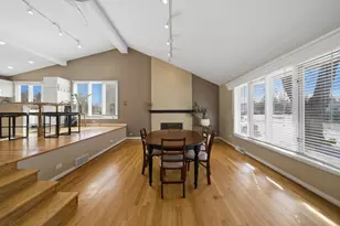 [Address not provided], La Grange Highlands, IL 60525 - Photo 9