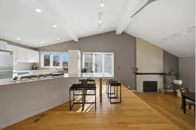 [Address not provided], La Grange Highlands, IL 60525 - Photo 15