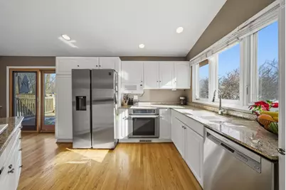 [Address not provided], La Grange Highlands, IL 60525 - Photo 11