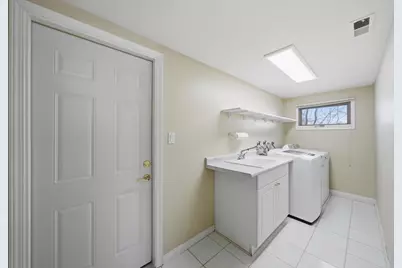 [Address not provided], La Grange Highlands, IL 60525 - Photo 35