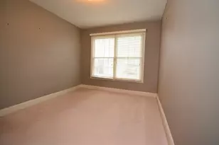 10 Deerfield Ct, Bloomington, IL 61705 - Photo 35