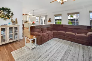 10 Deerfield Ct, Bloomington, IL 61705 - Photo 15