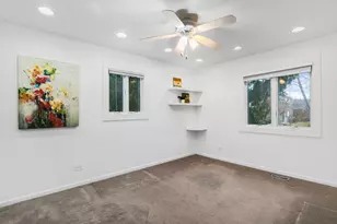 5080 Prairie Oak Rd, Gurnee, IL 60031 - Photo 9