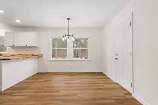 2005 S Prospect Ave, Champaign, IL 61820 - Photo 5