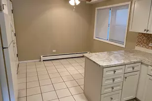 6742 W 63rd St, Chicago, IL 60638 - Photo 3