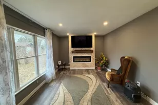 8432 Ravere St, Machesney Park, IL 61115 - Photo 11