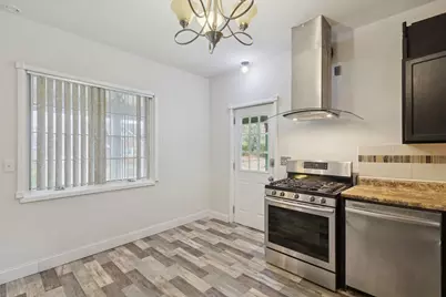 1611 Oakes Avenue, Rockford, IL 61107 - Photo 17