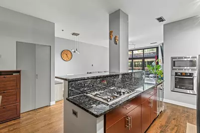 130 S Canal Street #814, Chicago, IL 60606 - Photo 13