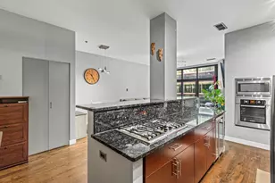 130 S Canal St, Chicago, IL 60606 - Photo 13