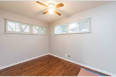 922 Landon Avenue, Winthrop Harbor, IL 60096 - Photo 15