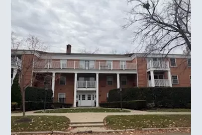 90 S 6th Avenue #209, La Grange, IL 60525 - Photo 1